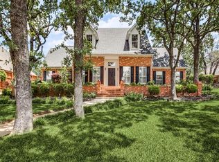 3947 W T Parr Rd, Grapevine, TX 76051