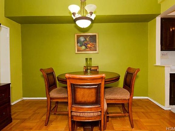2nd image of 7 Balint Dr APT 125