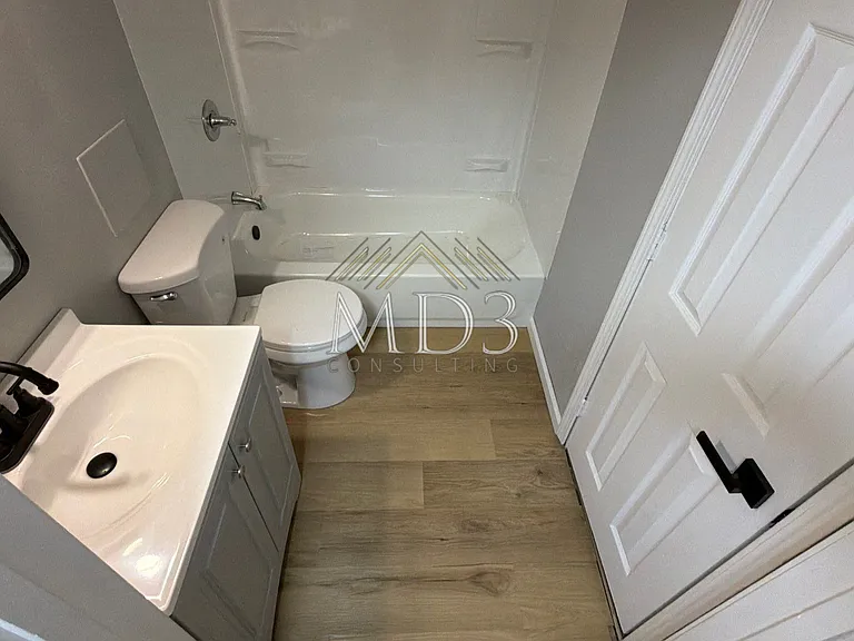10019 Lord Dr — Photo 9