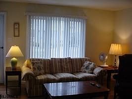2nd image of 407 33rd St S #B