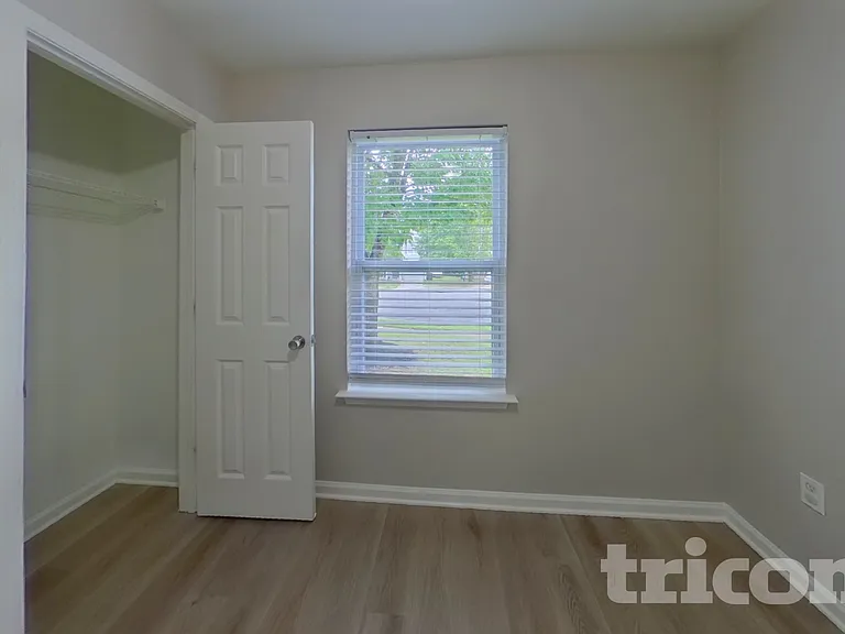 1115 Hannah Rae Ct — Photo 12