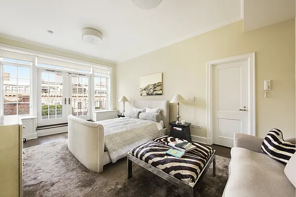 Sold by Stribling | media 24