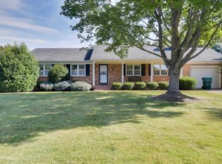2116 Pickett Rd, Waynesboro, VA 22980