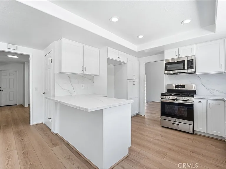 845 Woodcrest Ave — Photo 9