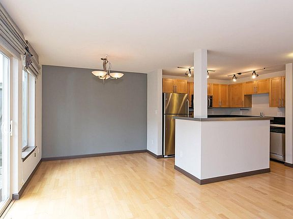 Living/kitchen space