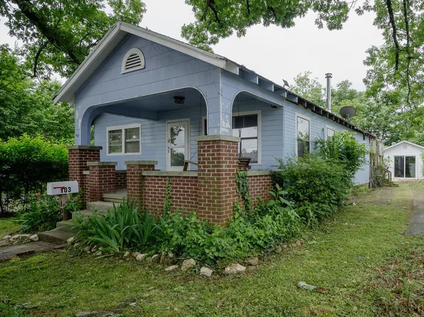 103 Mena St, Mena, AR 71953