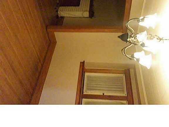 5th image of 280 Crestwood Ave