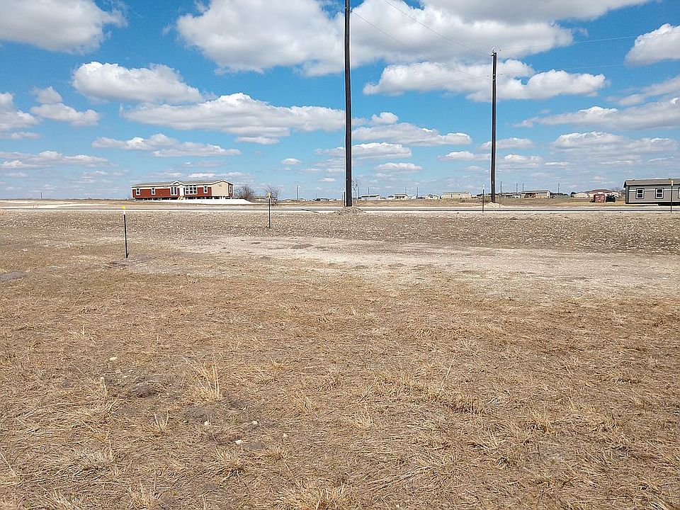 2nd image of 130 Daniel Dr