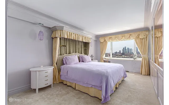 Sold by Douglas Elliman | media 25