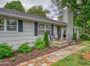 6903 Sheffield Dr, Knoxville, TN 37909