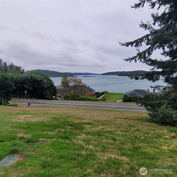 5th image of 14860 Gibralter Road