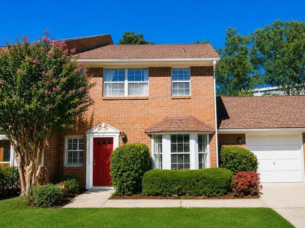 111 Mary Gay Ct, Decatur, GA 30030