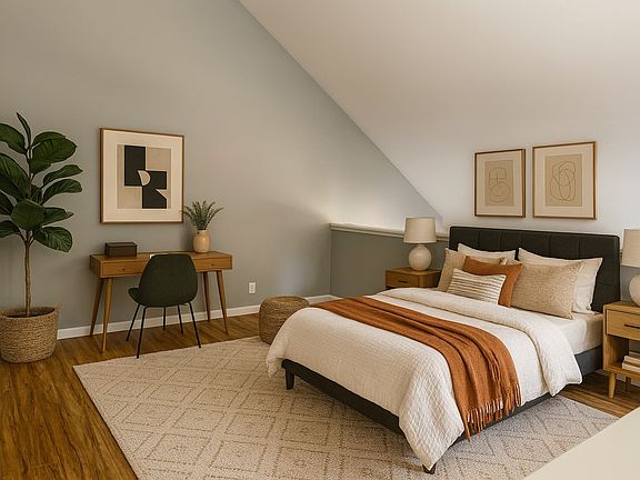 2nd image of 13978 Edgewater Dr #132