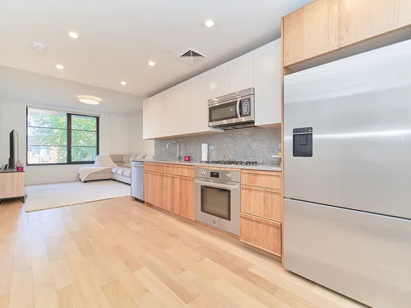264 Webster Avenue image 1 of 16