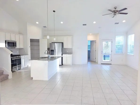 150 Elisha Dr, Liberty Hill, TX 78642