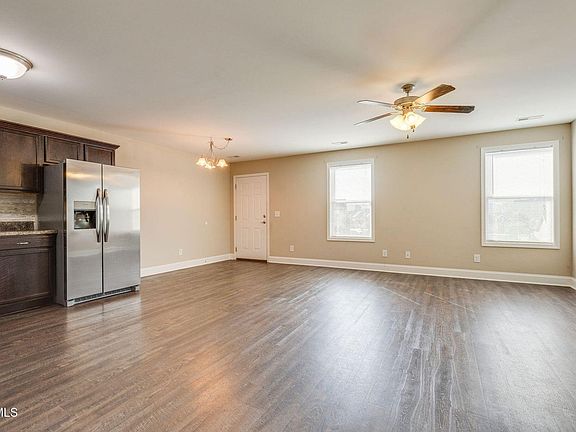 5th image of 176 Miss Maude Patton Ln