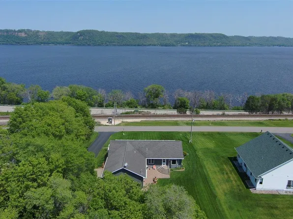 32137 Lakeview Dr, Lake City, MN 55041