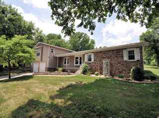 1001 S 3rd Ave, Ozark, MO 65721