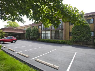 1602 Gardiner Ln APT 234-A, Louisville, KY, 40205