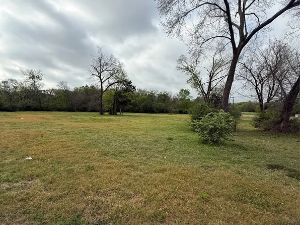 3401 S Sam Houston Rd, Dallas, TX 75227