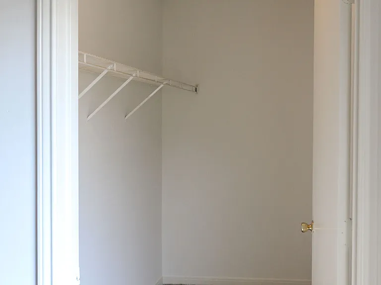 The Grayson — Photo 17