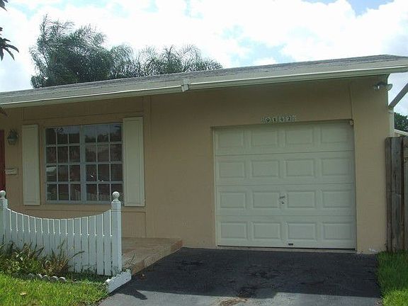 2nd image of 9142 SW 182nd St