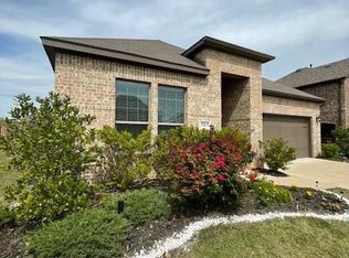 569 Spruce Trl, Forney, TX 75126