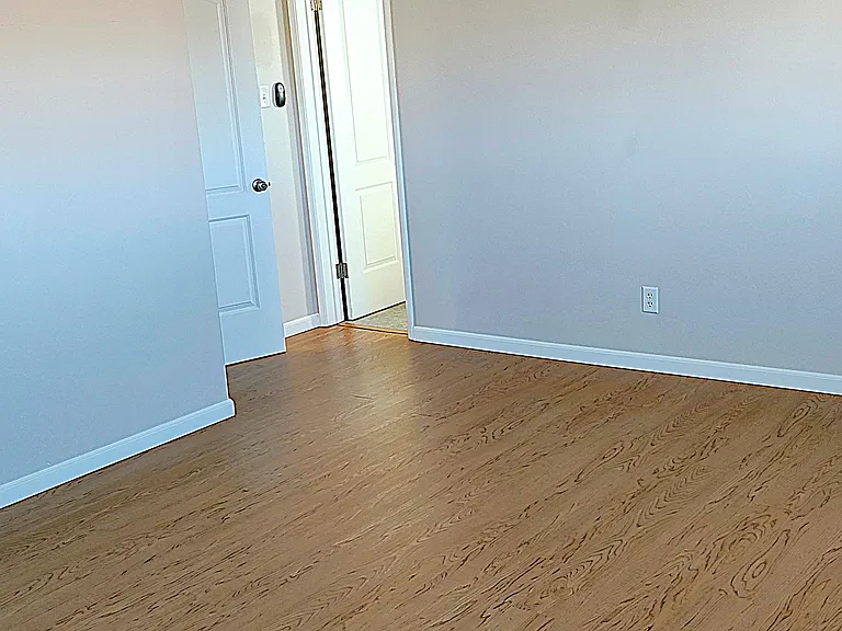 Extra large bedroom