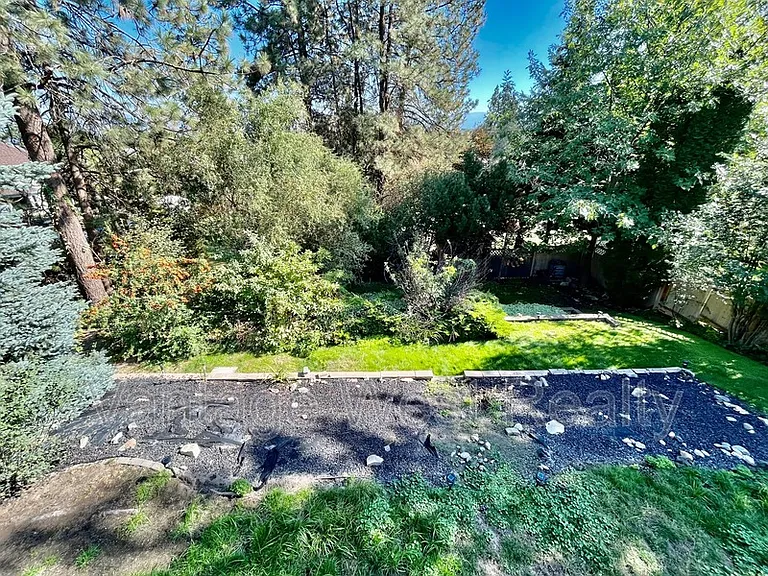 1139A Caledonia Way — Photo 16