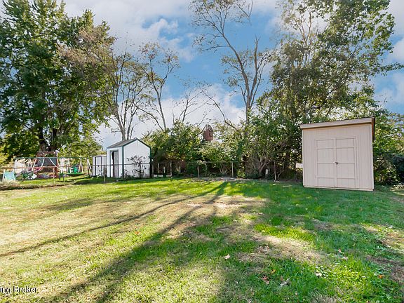 4th image of 2616 Lamborne Blvd