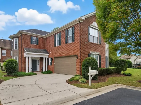 5229 Ordsall Pl, Virginia Beach, VA 23455