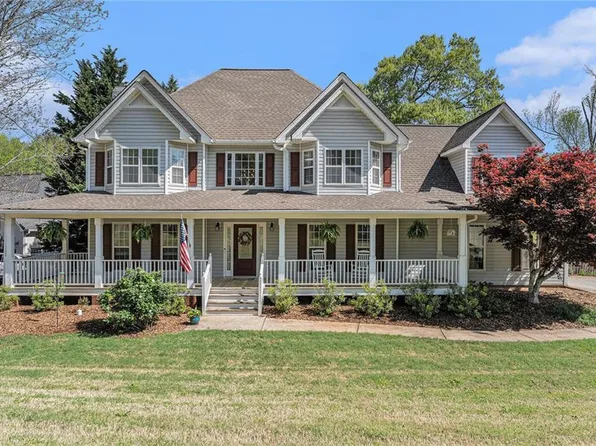 60 Bartlett Way, Dallas, GA 30157