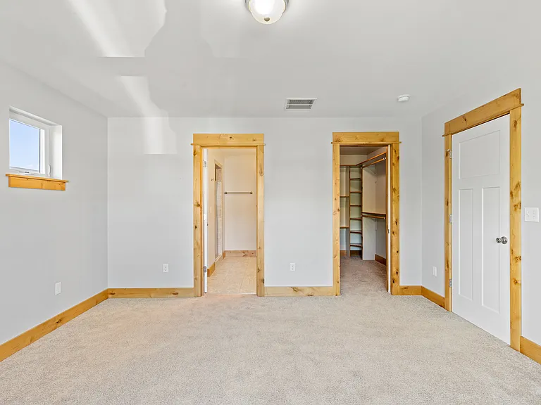 2781 Renee Way — Photo 36