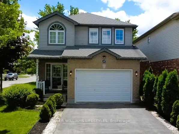 1127 Foxhunt Rd, London, ON N6G 0C3