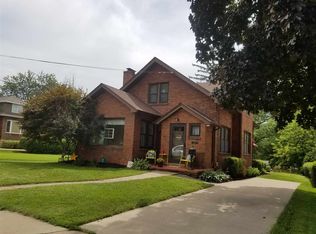 1365 S Grandview Ave, Dubuque, IA 52003