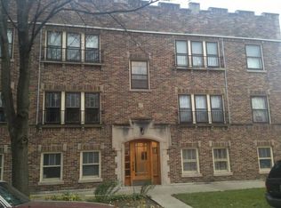 5205 W Fletcher St, Chicago, IL