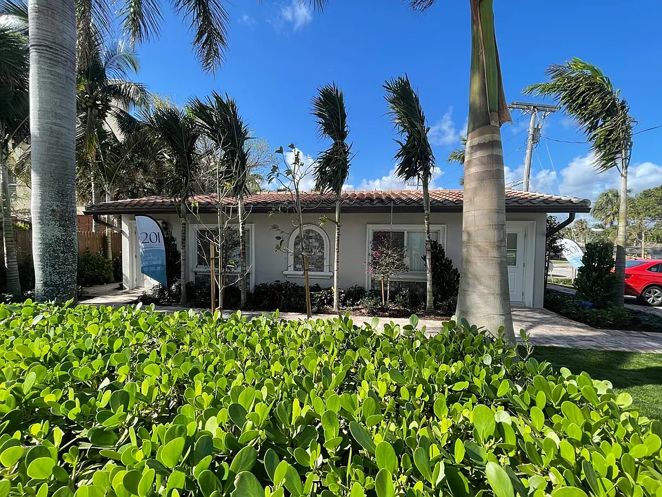 201 S Ocean Blvd #3