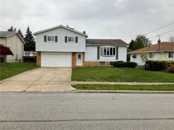 217 Washington Dr, Northfield, OH 44067