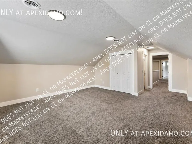 1828 W Divide Creek St — Photo 58
