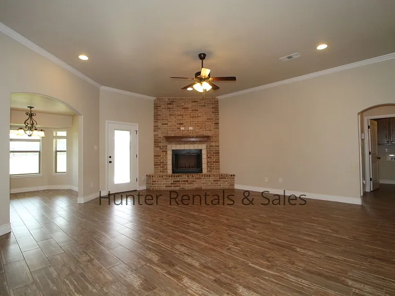 1104 Wren Cir — Photo 6