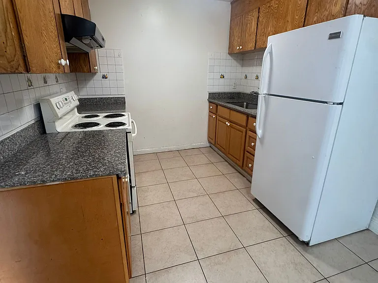 25538 Del Mar Ave #13 — Photo 15