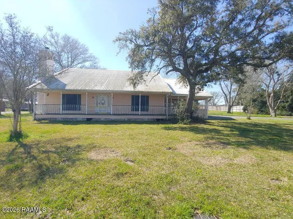 10301 Lake Peigneur Rd, New Iberia, LA 70560