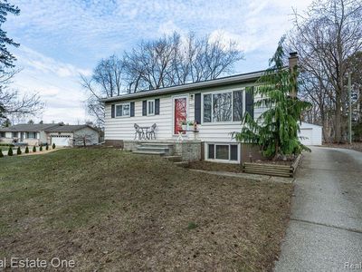 2839 Avalon Rd, Rochester Hills, MI, 48309