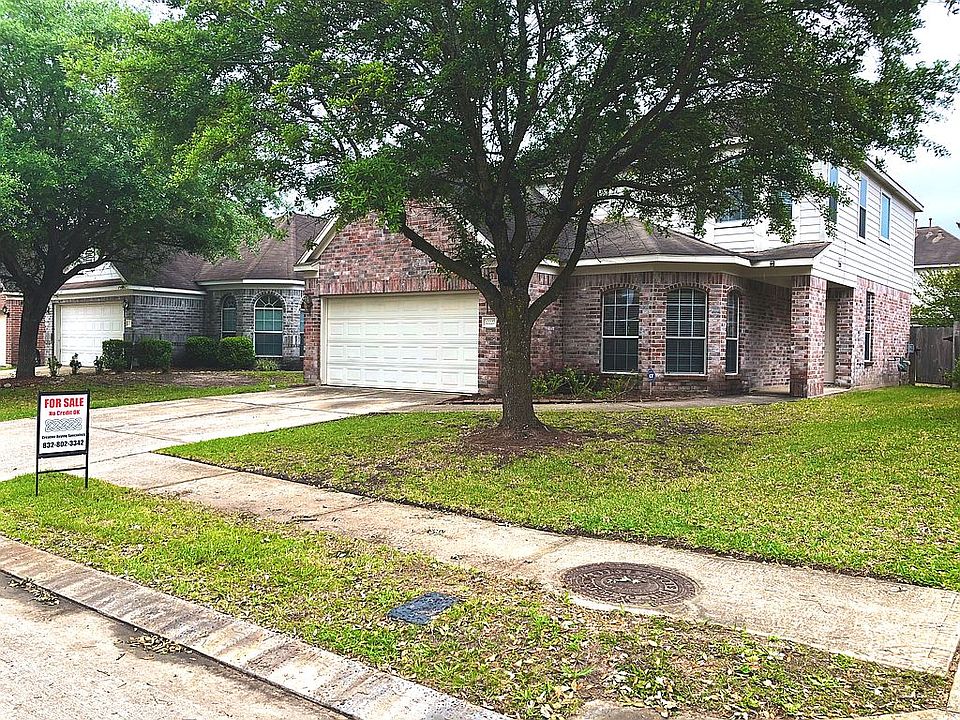 1st image of 12227 Carriage Oak Cir