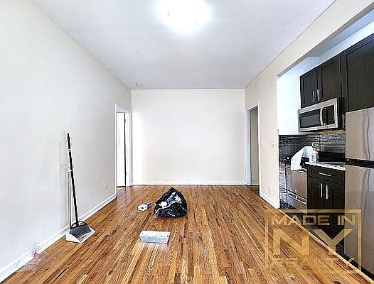 3rd image of 45-50 48th St #3B