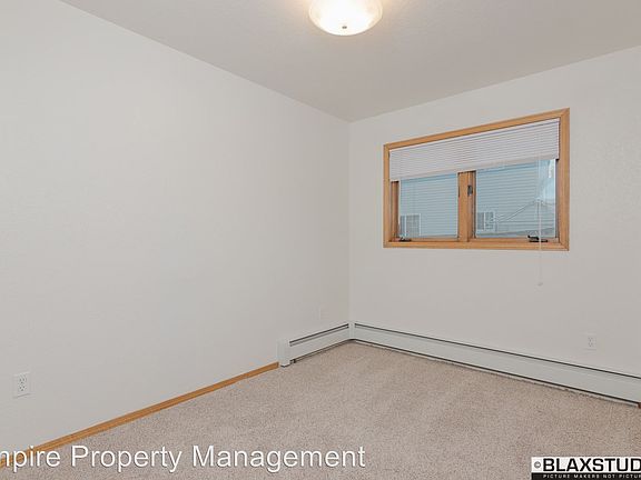 5th image of 228 Princess Dr APT 2