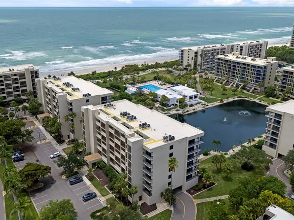 1095 Gulf Of Mexico Dr Unit 303, Longboat Key, FL 34228