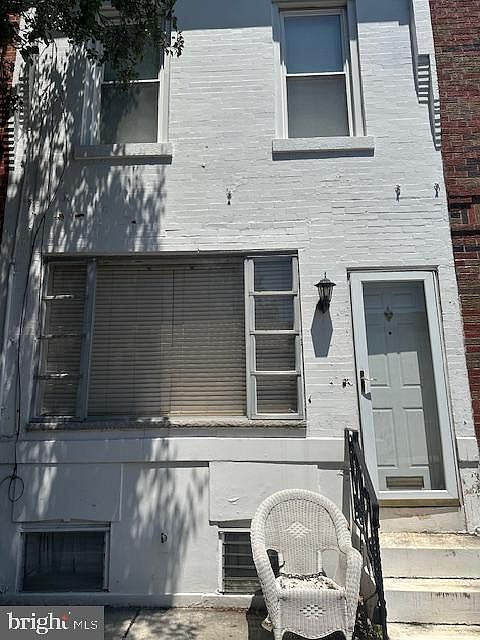 2nd image of 429 Wolf St