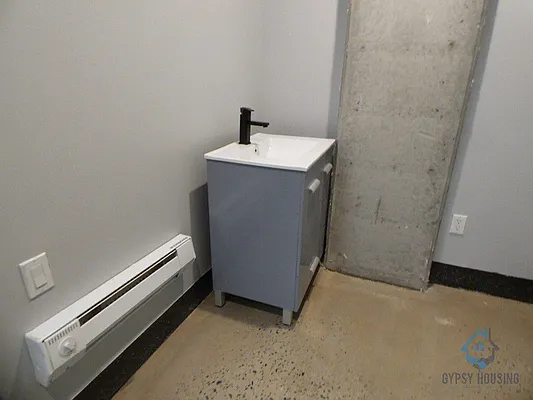 Rented by Gypsy Housing LLC | media 138