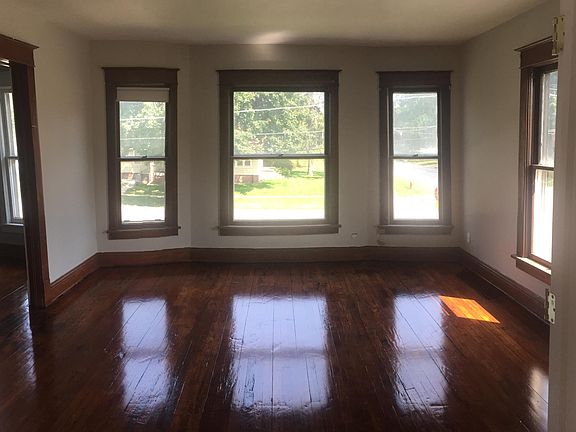 Bedroom 2 or office